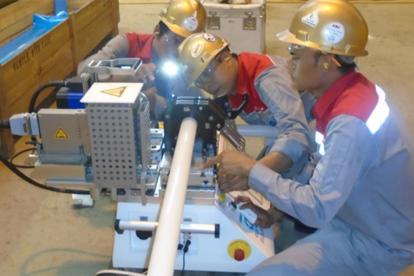 Flaring Machine & Cutting PTFE